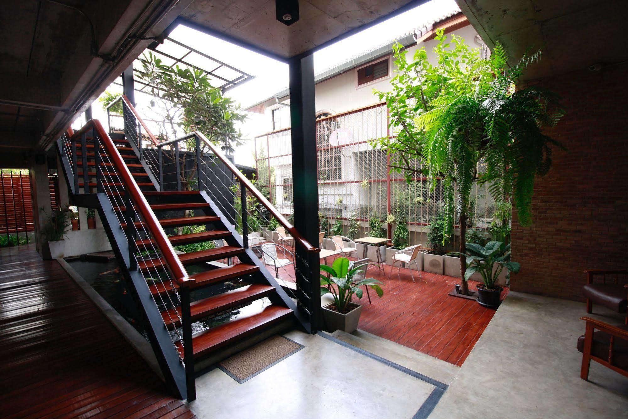 Zzziesta Chiang Mai Bed and Breakfast Εξωτερικό φωτογραφία